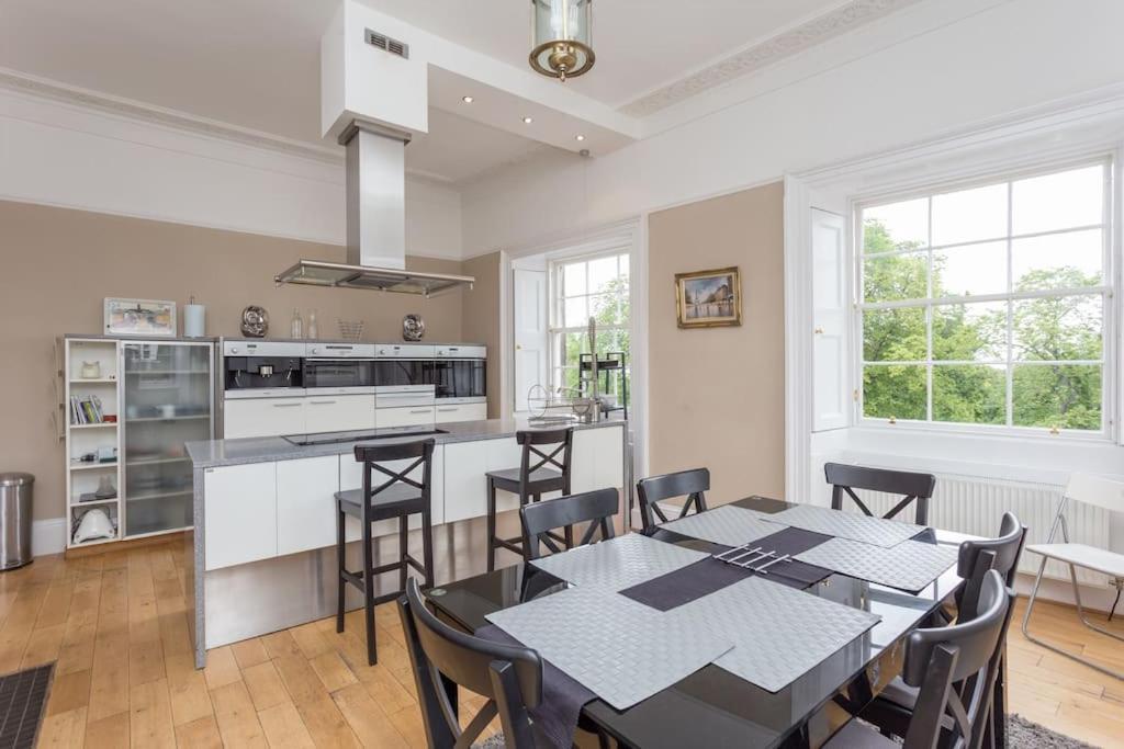 Prime Edinburgh City Centre - 4 Bed Penthouse Exteriör bild
