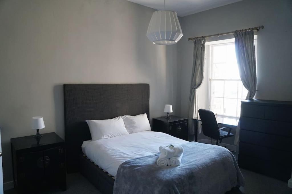 Prime Edinburgh City Centre - 4 Bed Penthouse Exteriör bild